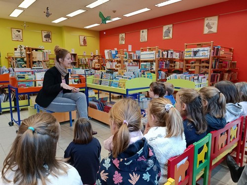 bibliothèque saint joseph remouchamps école fondamentale maternel primaire 1